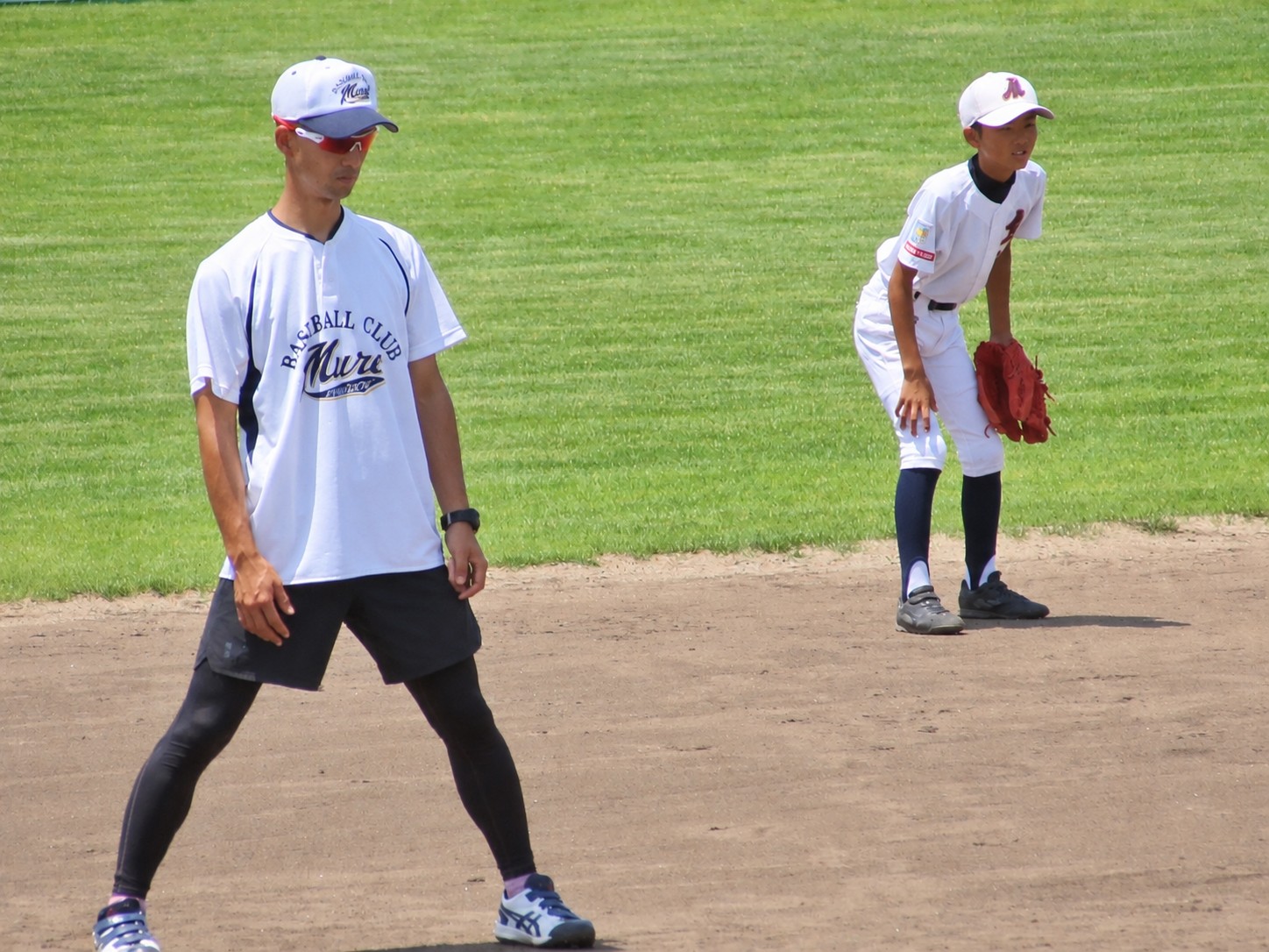 野球場で過ごす休日の一枚